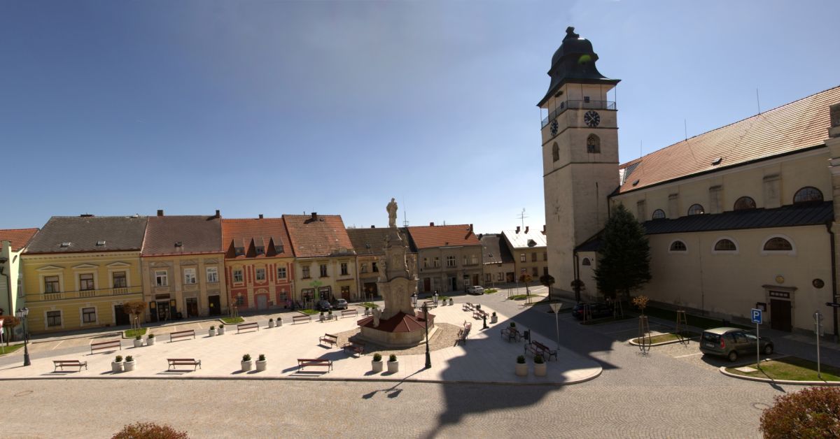 Černovice - rekonstrukce Mariánského náměstí